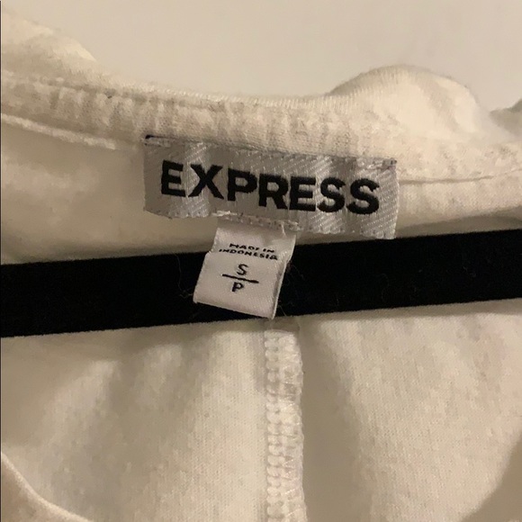 Graphic tee - Picture 2 of 2